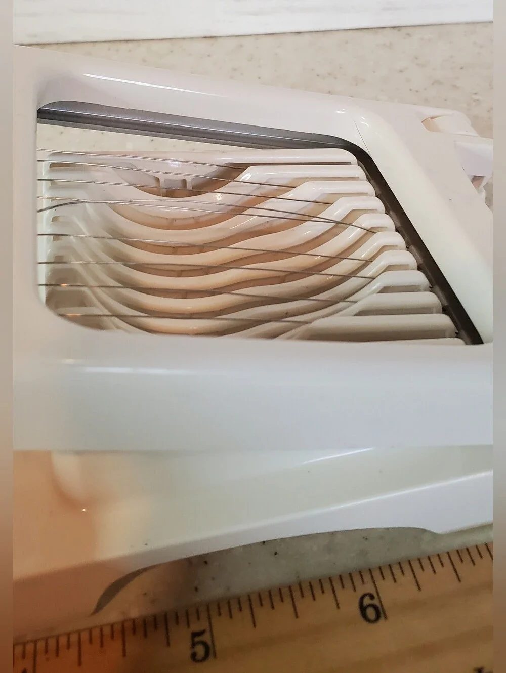 Pampered Chef Egg Slicer Strawberry Mushroom Wire Slicer White Kitchen Tool